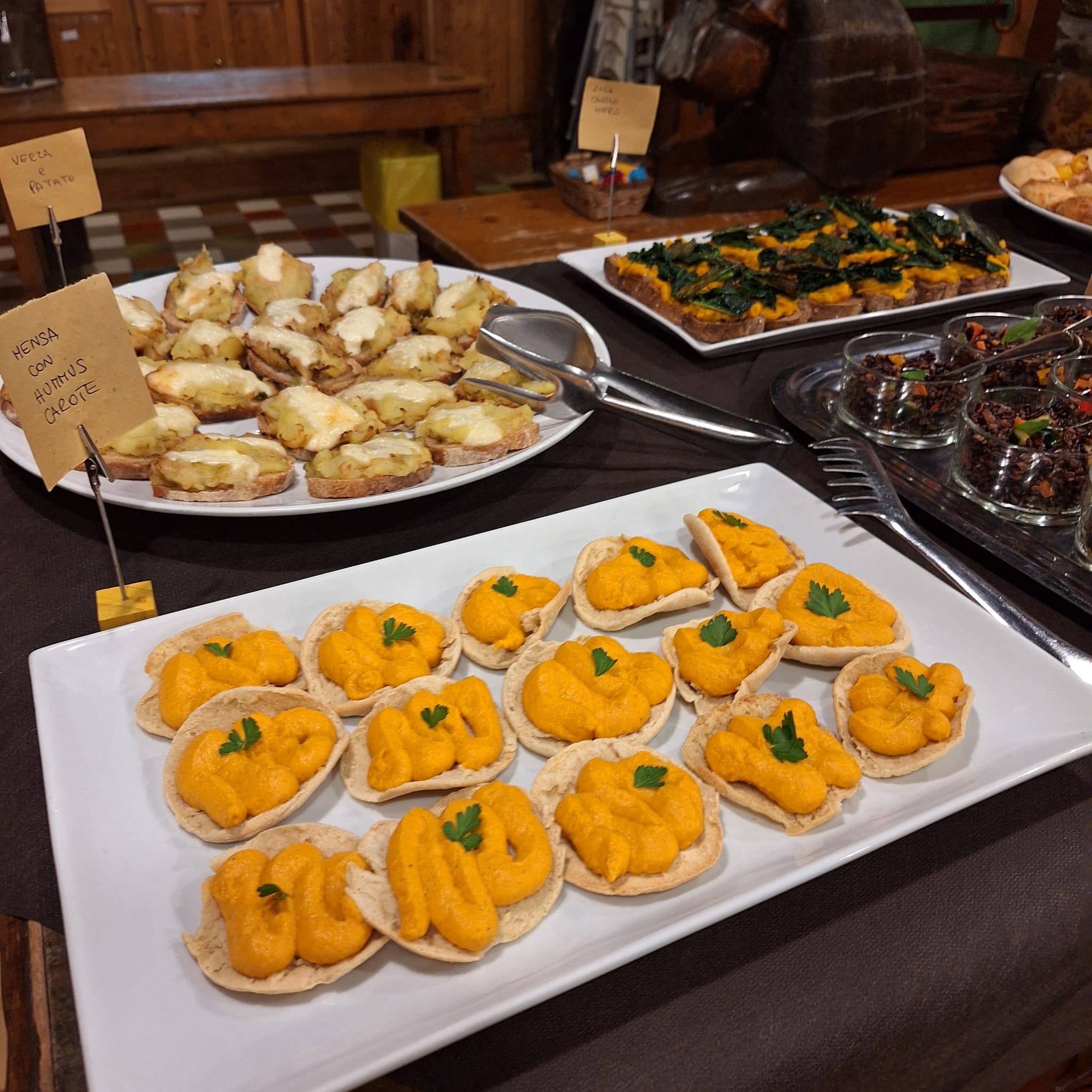 Cenetta Aperitivo_ Spettacolo Agriturismo Alcatraz _ Gubbio Perugia 5